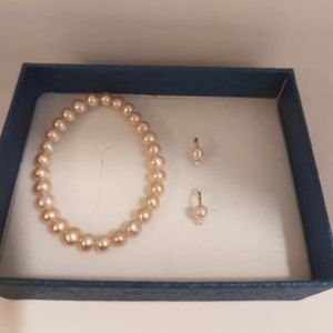 Gold Celebration Kids Pink Pearl Bracelet with Earrings.